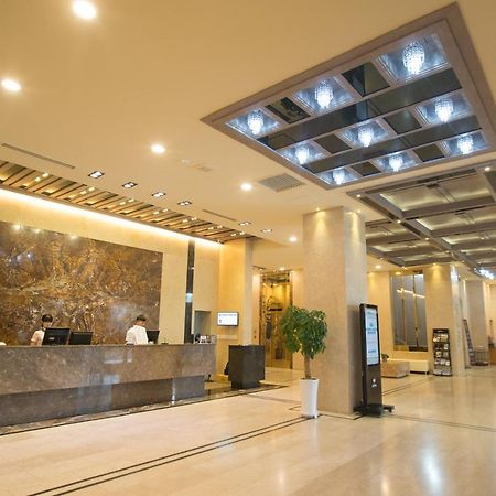 Hotel International Чангуон Екстериор снимка
